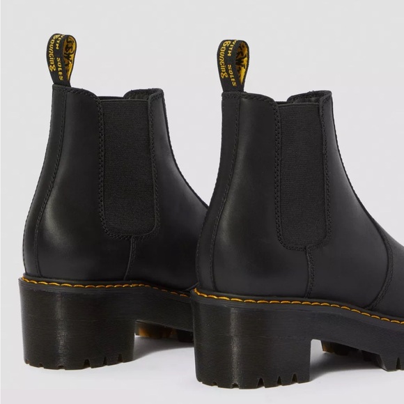 Doc Martens Black Rometty Wyoming Leather Platform Chelsea Boots - Picture 5 of 14
